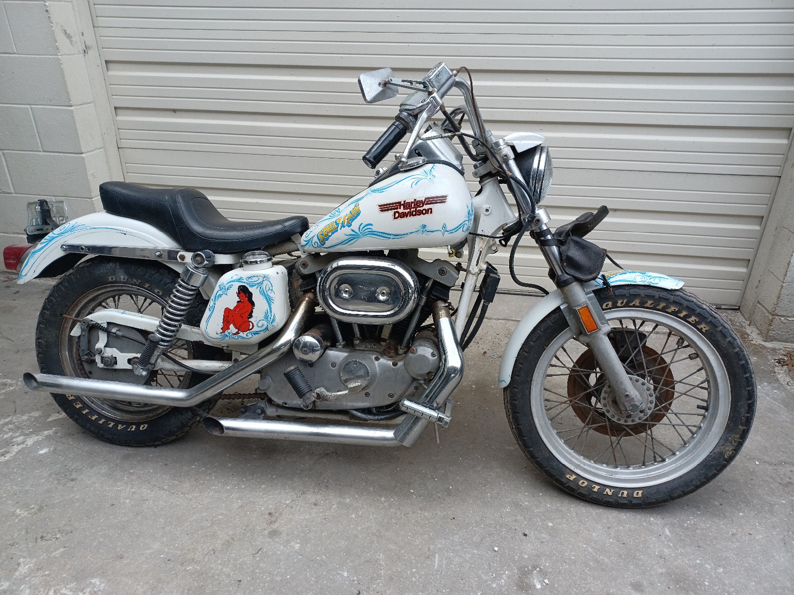 74 SPORTSTER 1000 LARGE WHITE SHOVELHEAD GAS TANK FUEL CELL *MINOR